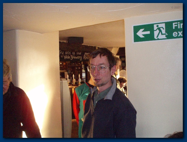 600x449 pixels (114K)